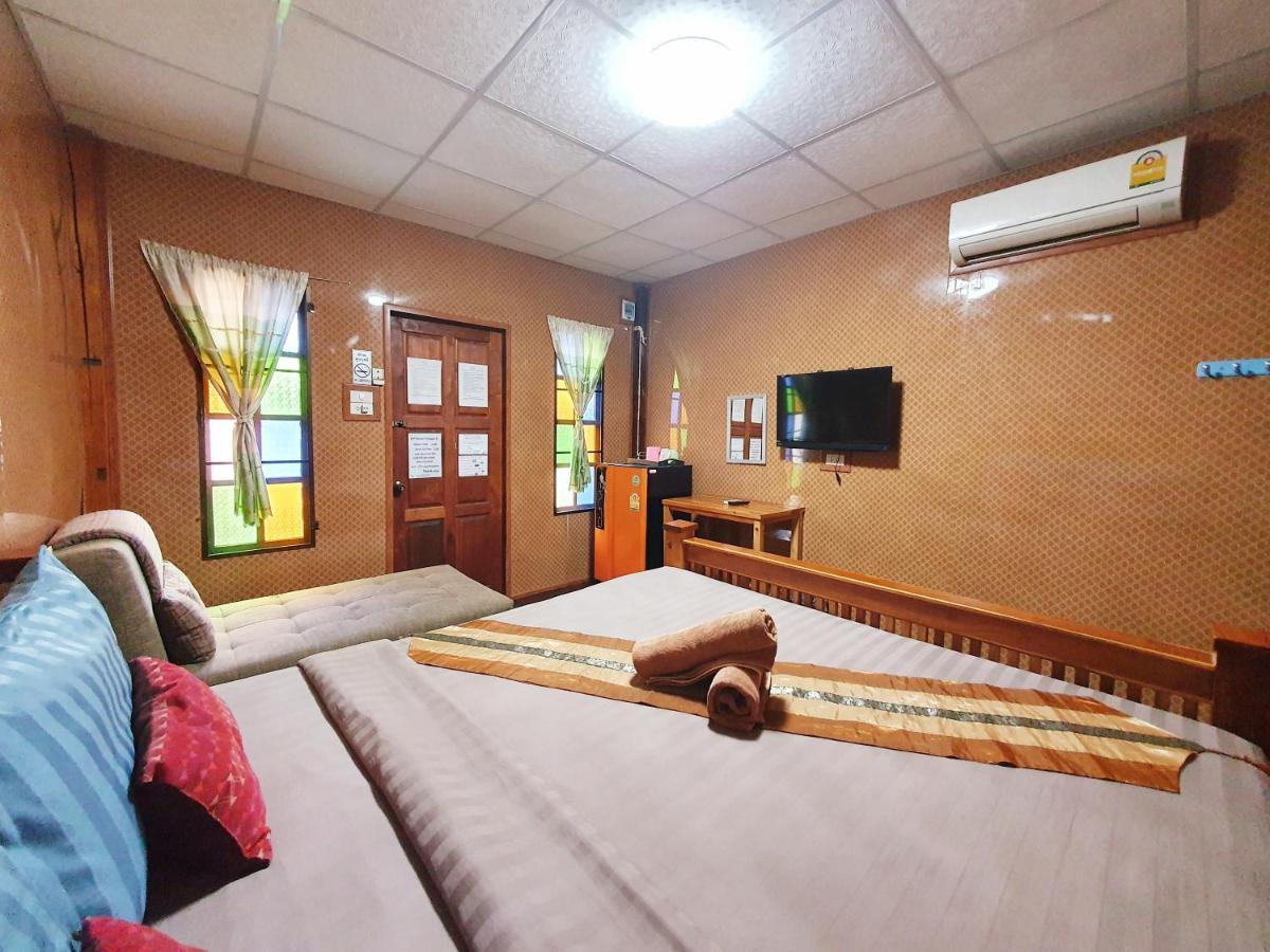 Ktt Resort And Motorbike & Bicycle For Rents Sukhothai Esterno foto