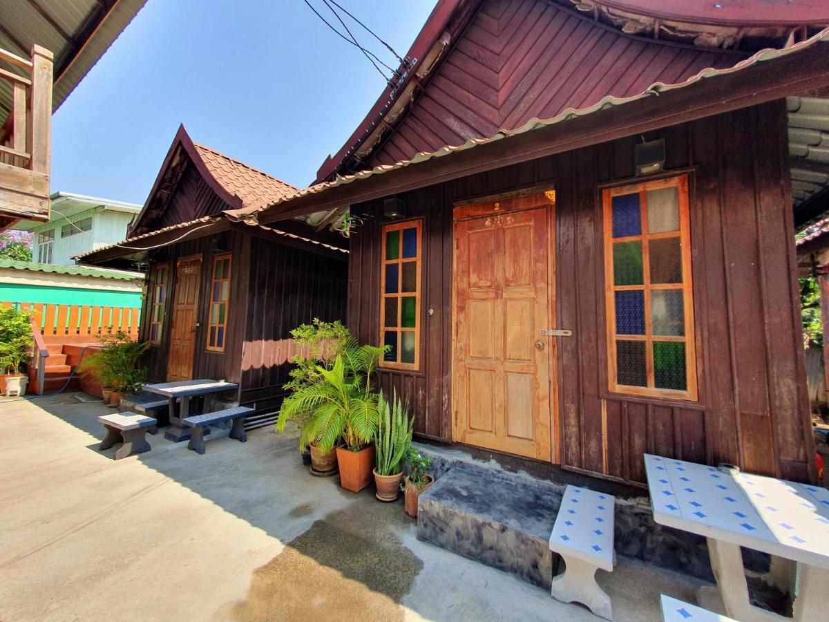 Ktt Resort And Motorbike & Bicycle For Rents Sukhothai Esterno foto