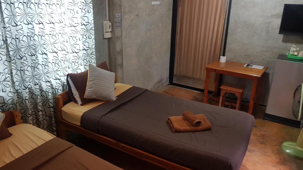 Ktt Resort And Motorbike & Bicycle For Rents Sukhothai Esterno foto
