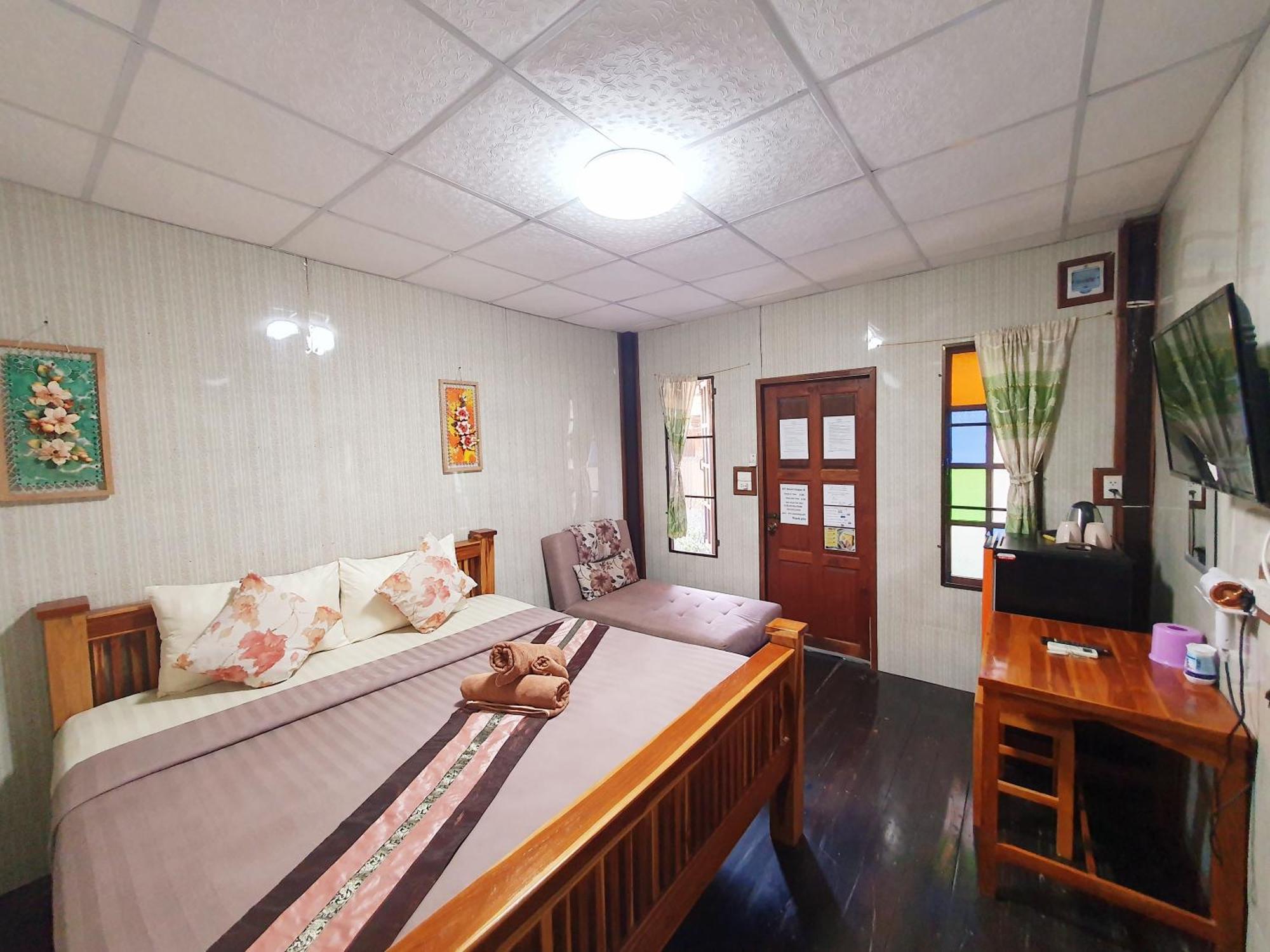 Ktt Resort And Motorbike & Bicycle For Rents Sukhothai Esterno foto